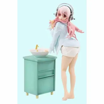 SoniComi (Super Sonico) - Sonico - Seikatsu Micchaku Shuzai Special Figure - Teeth-Brushing ver., Antique Ver. (FuRyu)