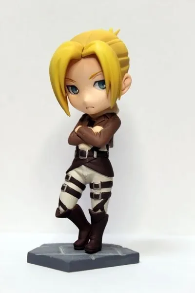 Shingeki no Kyojin - Annie Leonhart (Ame no Hi, Hare no Hi)